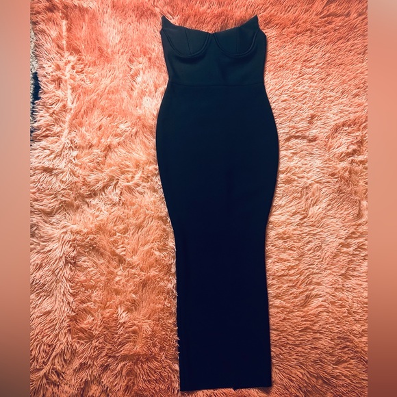 Layla Strapless Bodycon Maxi Bandage Dress in Black, Size M - Picture 4 of 14